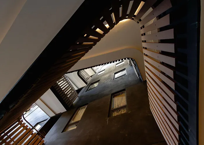 "designer Cave Loft" In Zone - Club Included