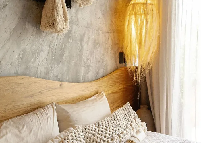 "designer Cave Loft" In Zone - Club Included