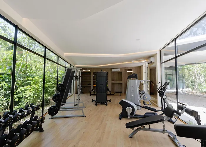 "designer Cave Loft" In Zone - Club Included Apartamento Tulum