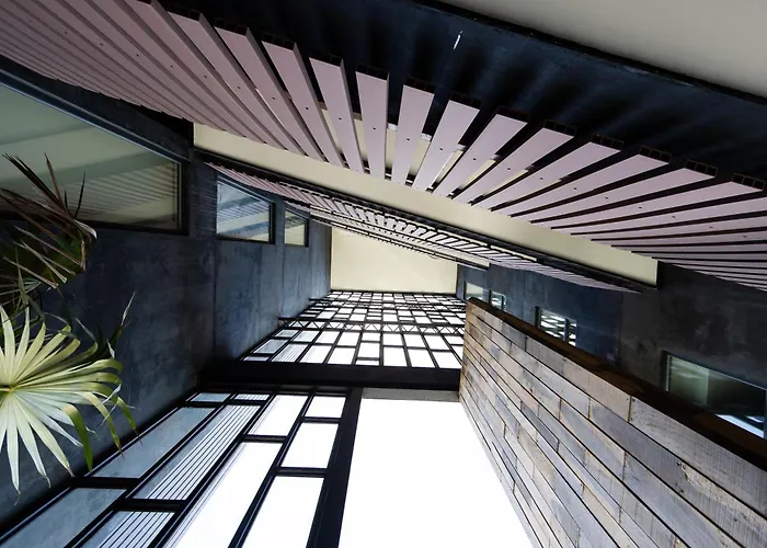 Apartment "designer Cave Loft" In Zone - Club Included *